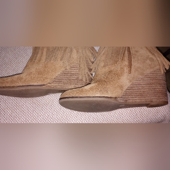 Lucky Brand Fringed Brown Suede Wedges - Picture 3 of 7